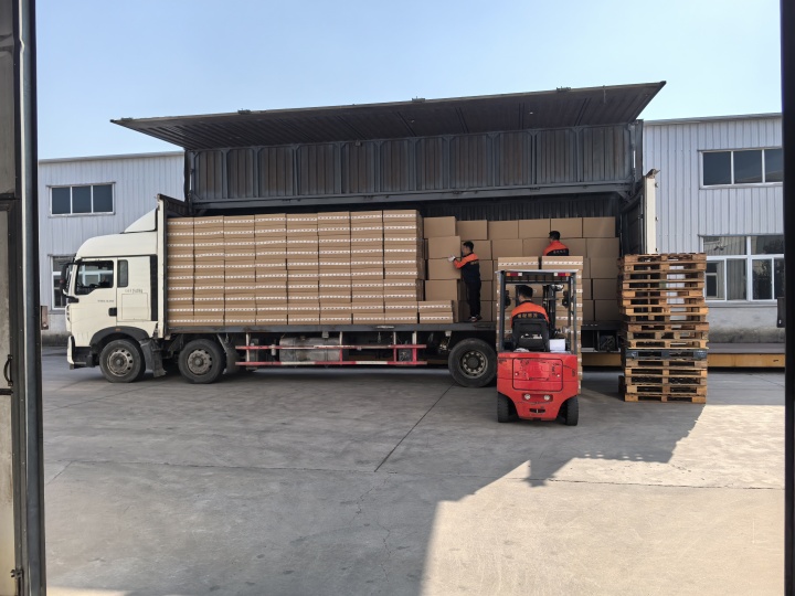 天津云倉貨物裝卸的操作規范和安全保障